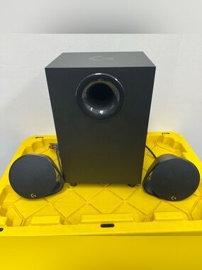 Logitech G560 LIGHTSYNC Gaming Speakers with Game Driven RGB Lighting Black
